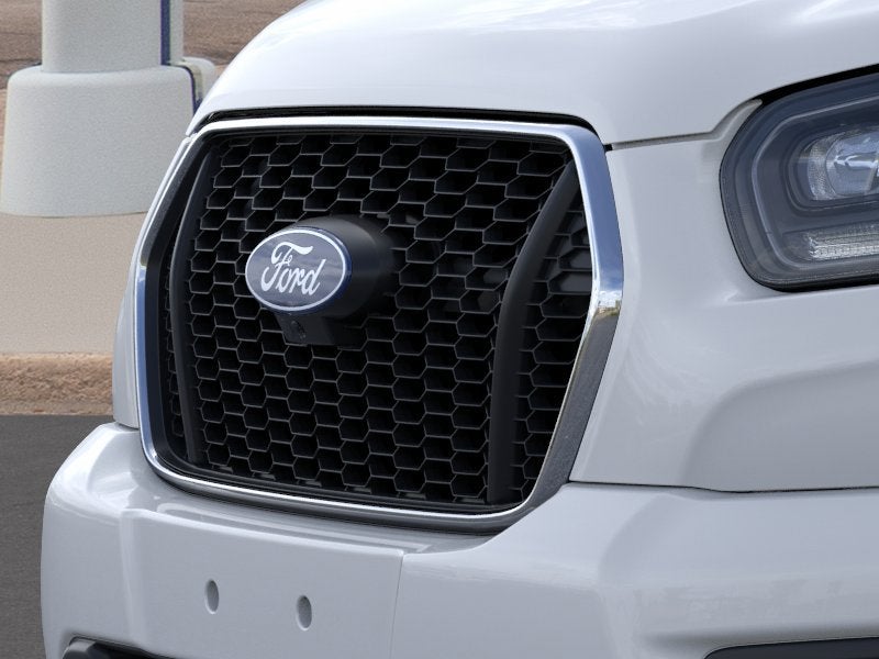 2026 Ford Transit Passenger Wagon XLT