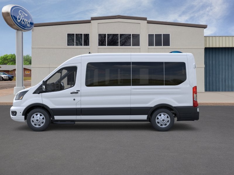 2026 Ford Transit Passenger Wagon XLT