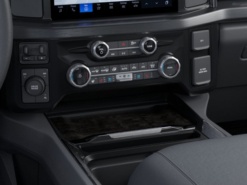 2026 Ford Super Duty F-450 DRW LARIAT