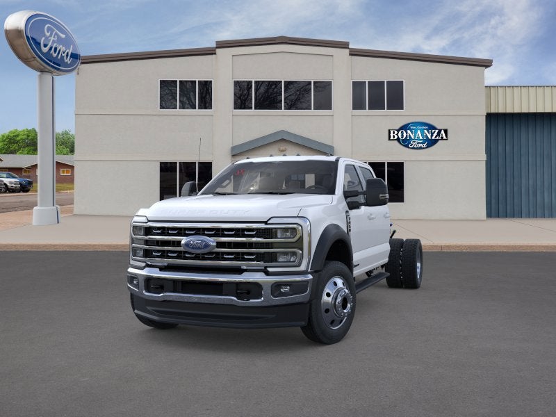 2026 Ford Super Duty F-450 DRW LARIAT