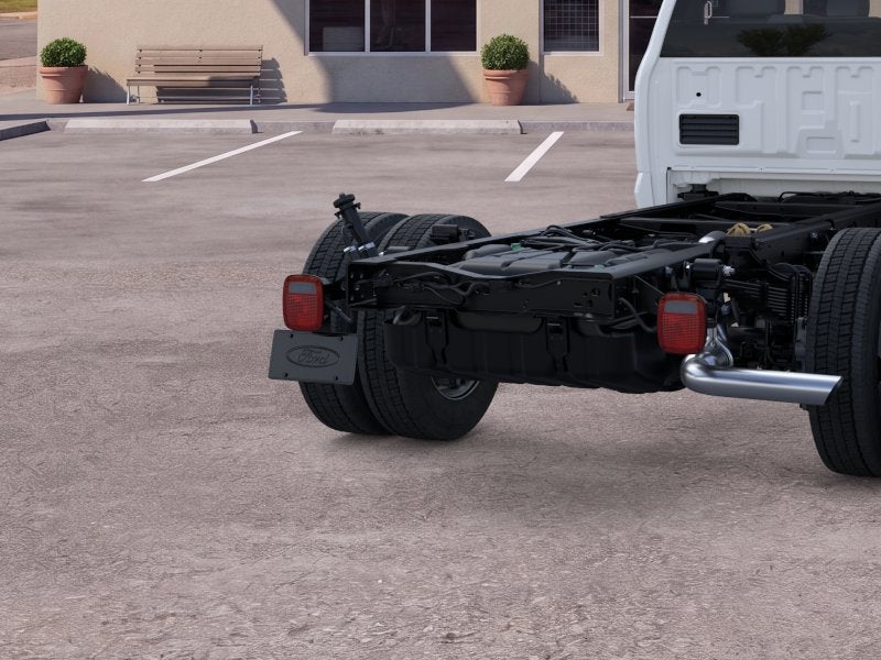 2026 Ford Super Duty F-550 DRW XL