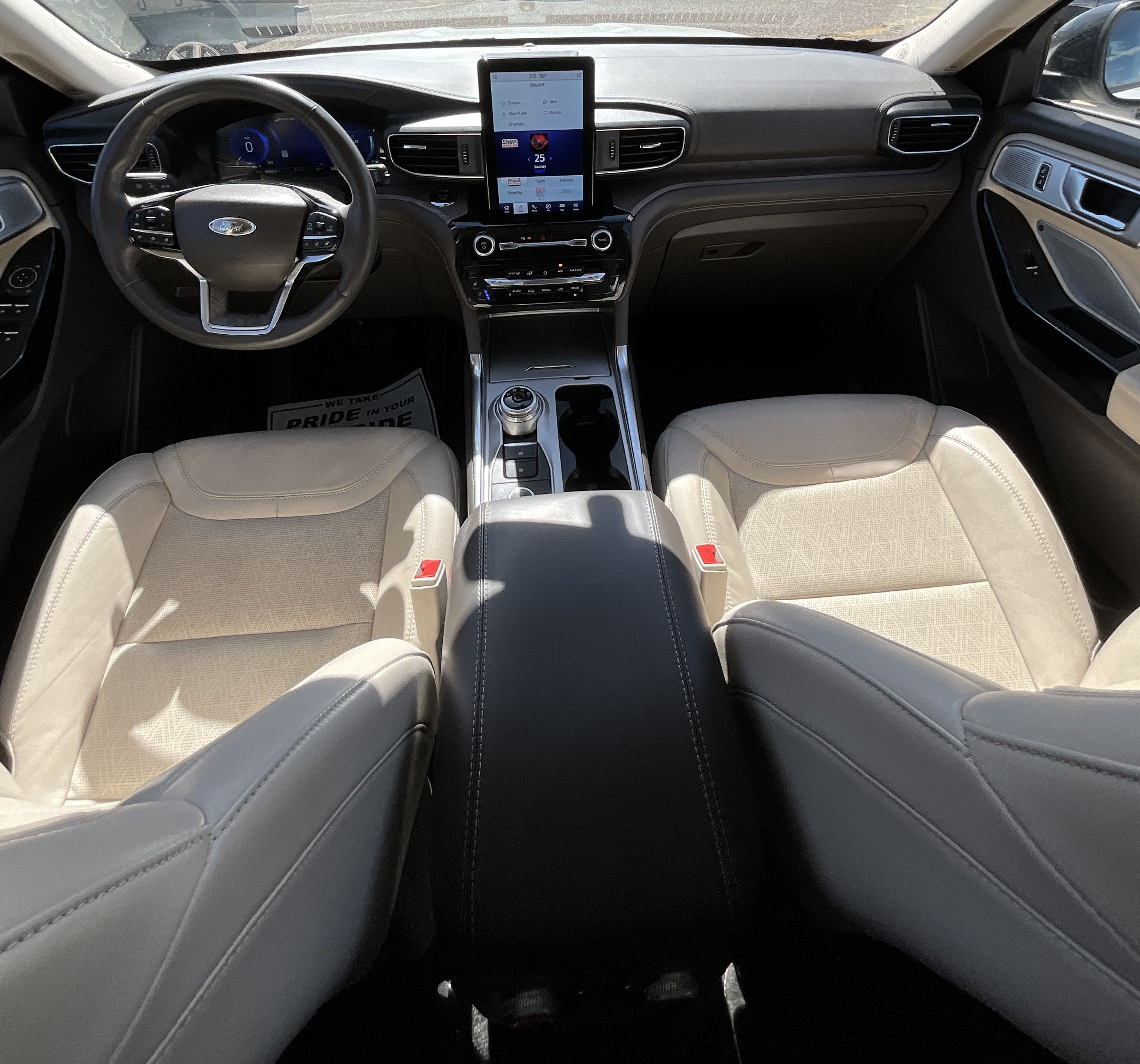 2023 Ford Explorer Platinum