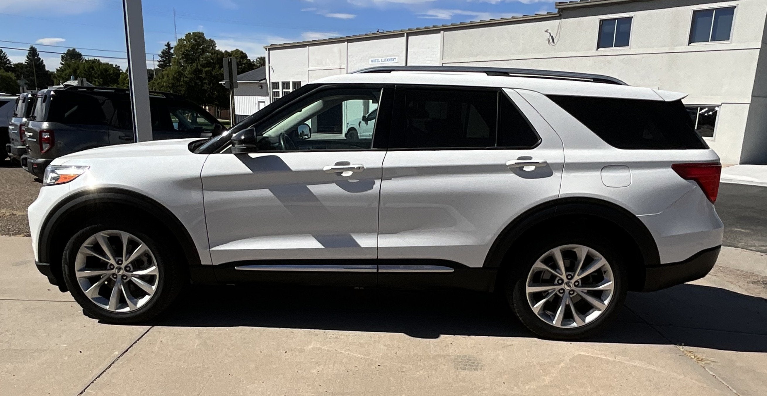 2023 Ford Explorer Platinum