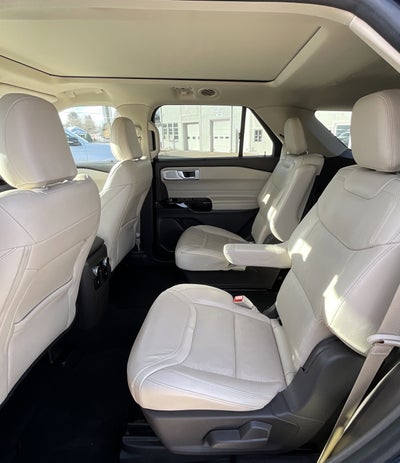 2022 Ford Explorer Platinum