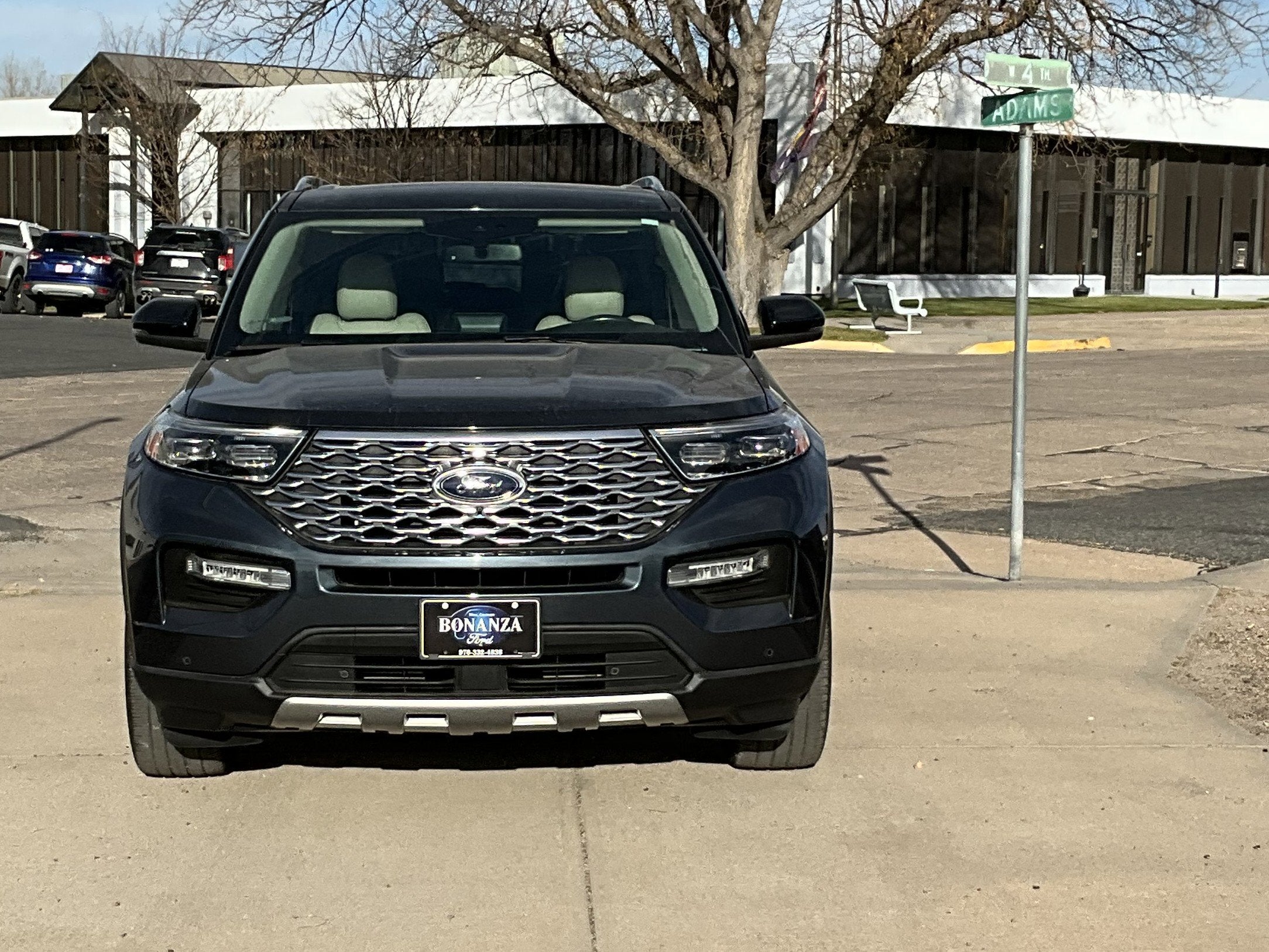 2022 Ford Explorer Platinum