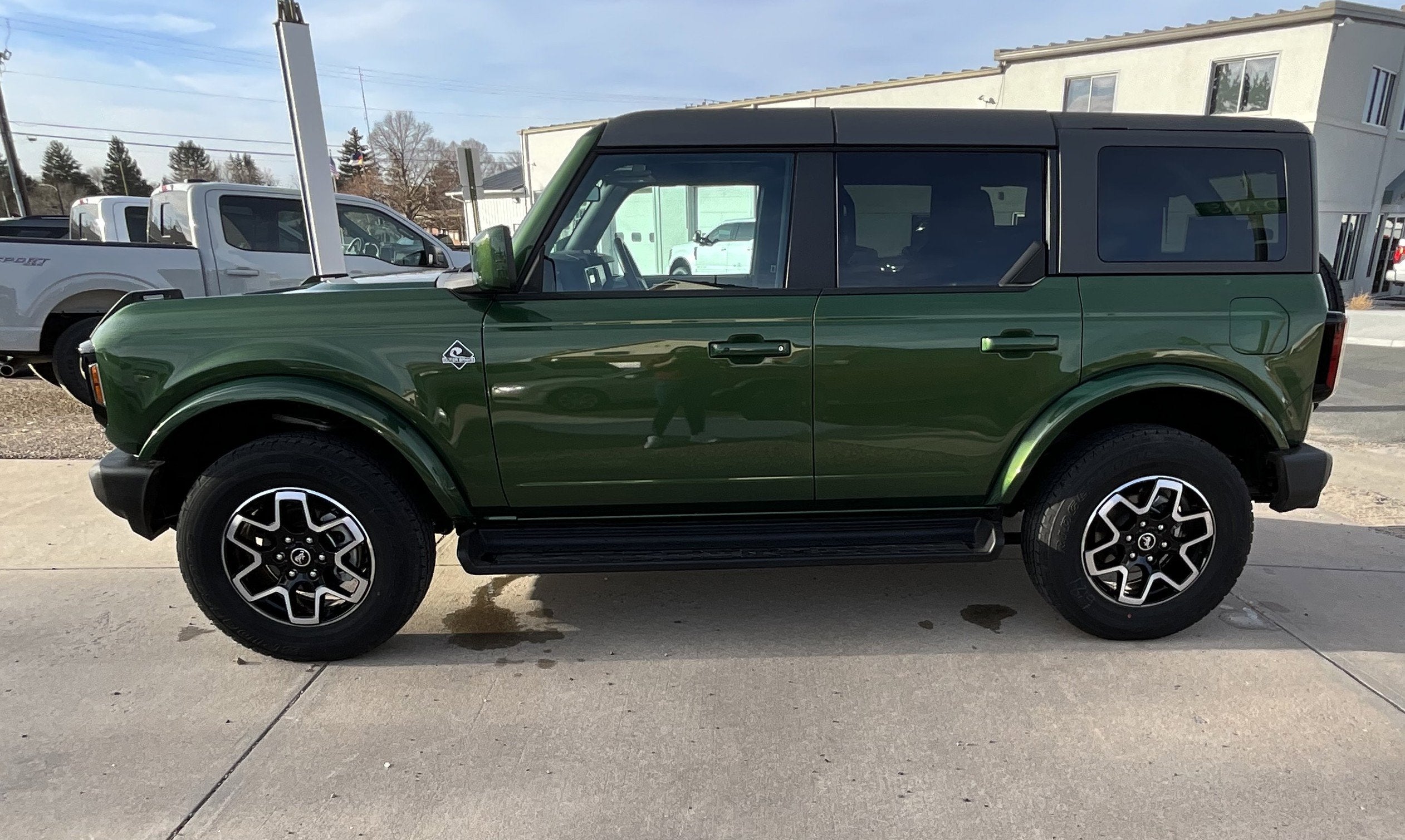 2025 Ford Bronco Outer Banks
