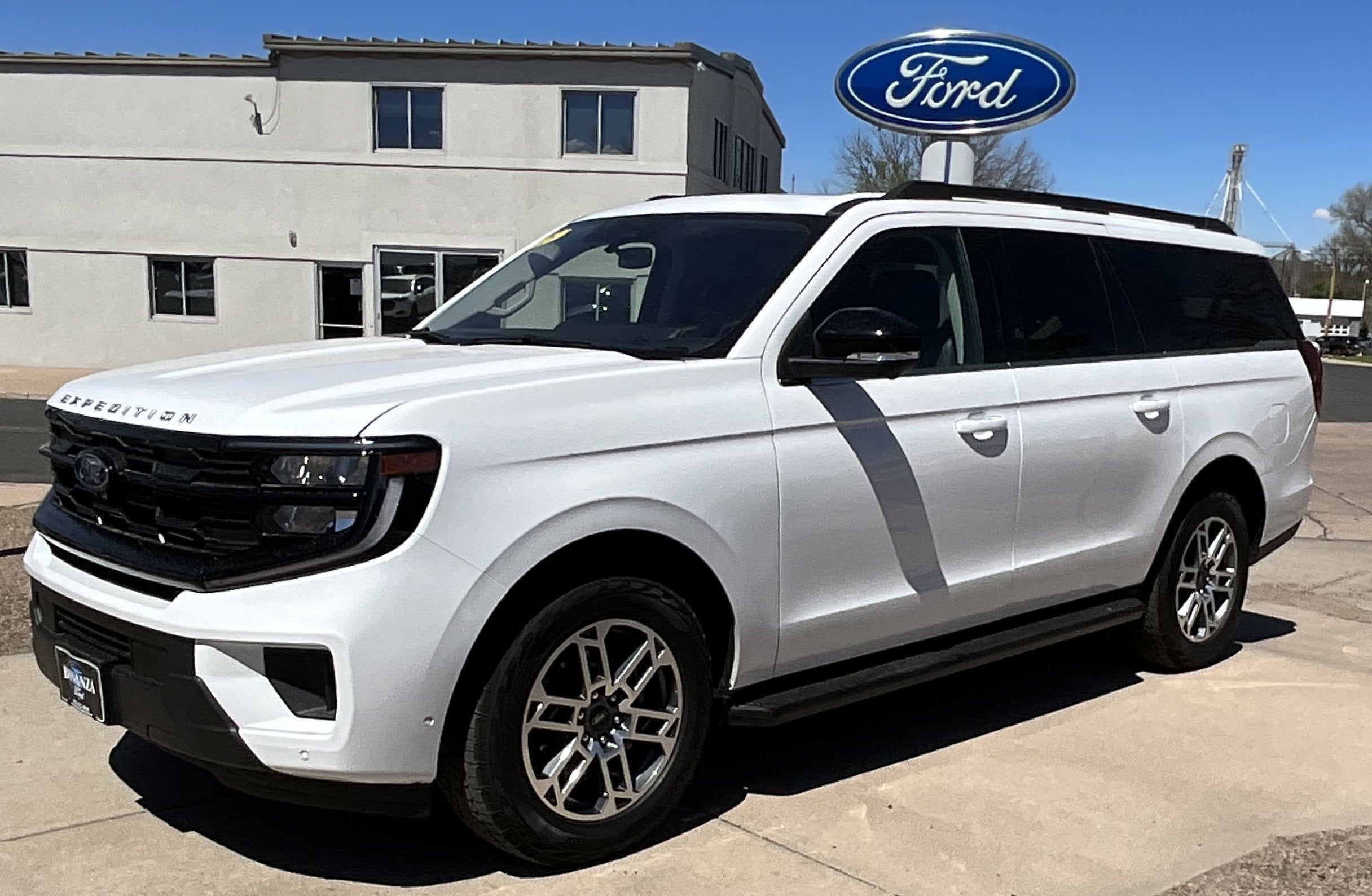 2025 Ford Expedition Max Active