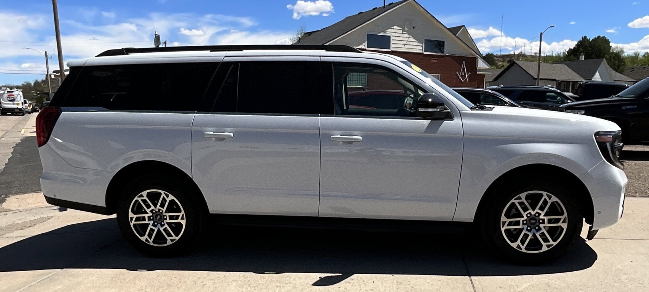 2025 Ford Expedition Max Active