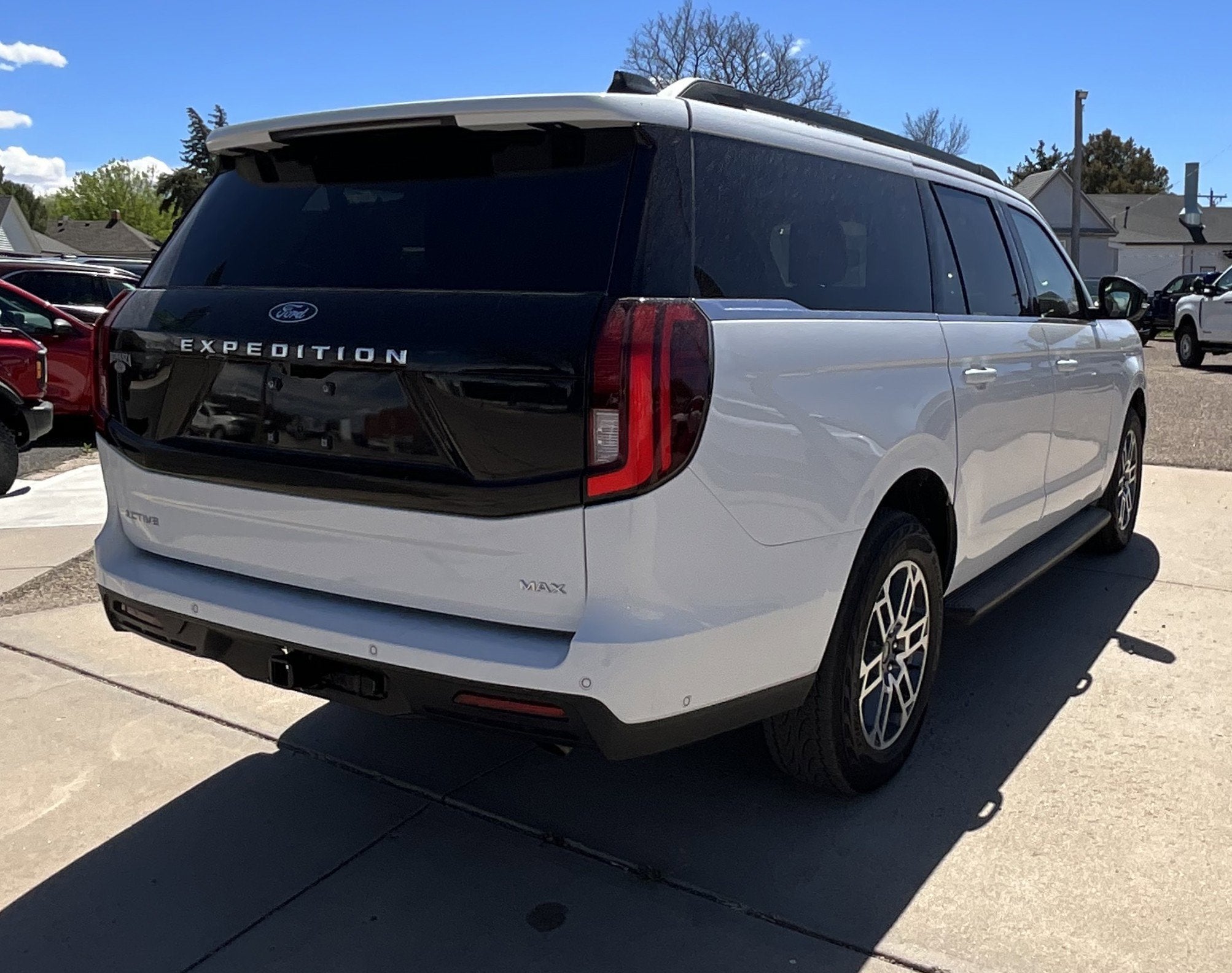 2025 Ford Expedition Max Active