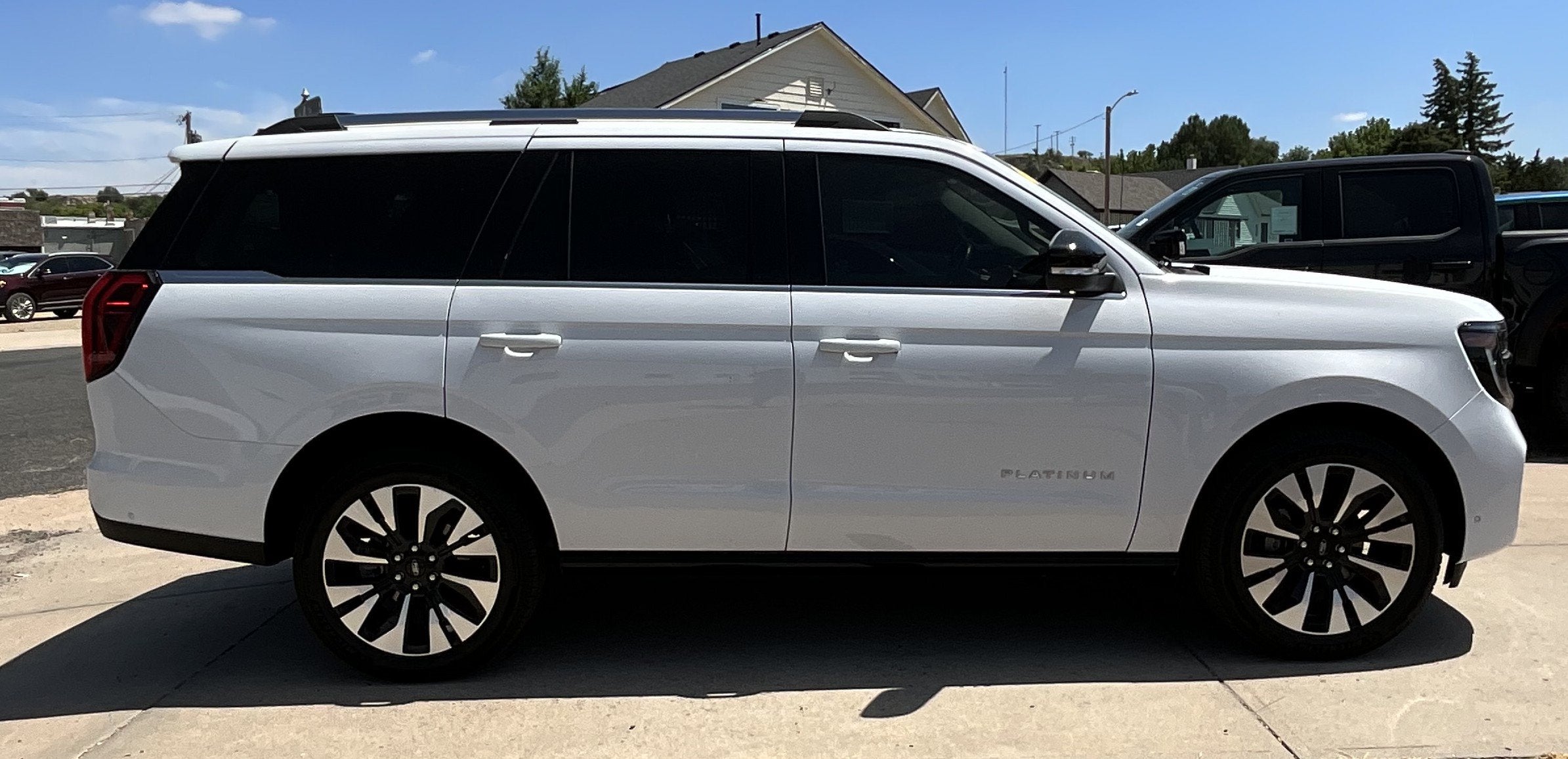 2025 Ford Expedition Platinum