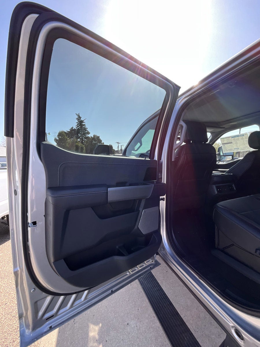 2024 Ford Super Duty F-250 SRW LARIAT