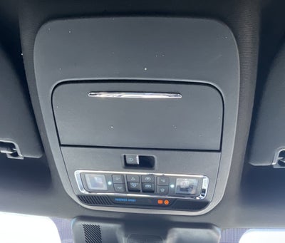 2025 Ford Super Duty F-350 SRW Platinum