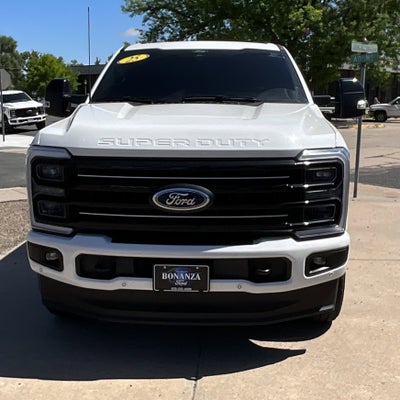 2025 Ford Super Duty F-350 SRW Platinum