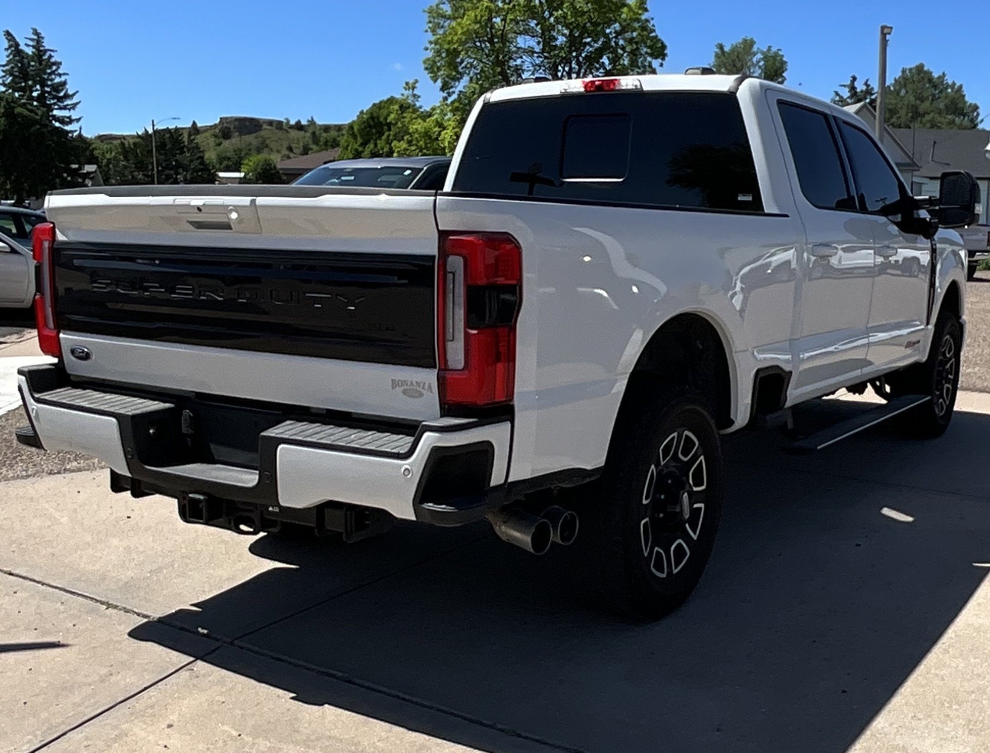 2025 Ford Super Duty F-350 SRW Platinum