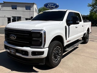 2025 Ford Super Duty F-350 SRW Platinum