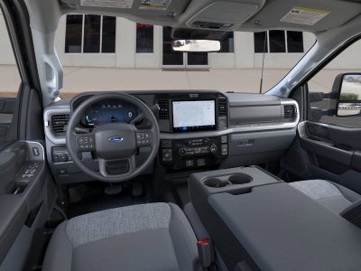 2026 Ford Super Duty F-350 SRW XLT