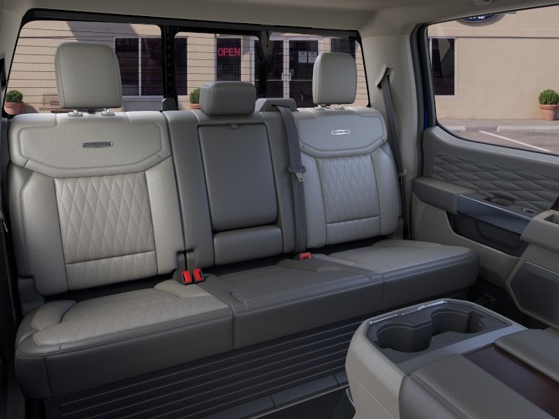 2026 Ford Super Duty F-350 SRW Platinum