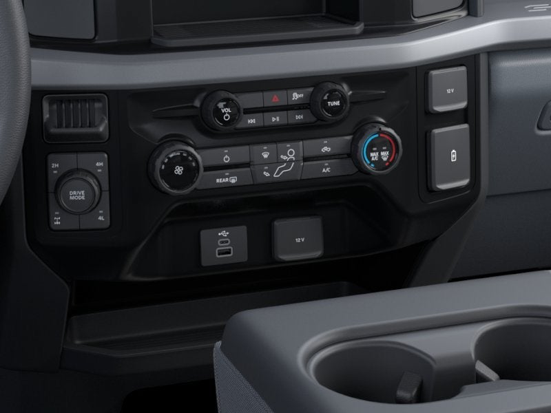 2026 Ford Super Duty F-350 SRW XL