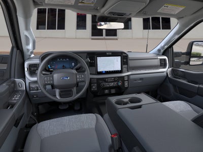 2026 Ford Super Duty F-350 SRW XLT