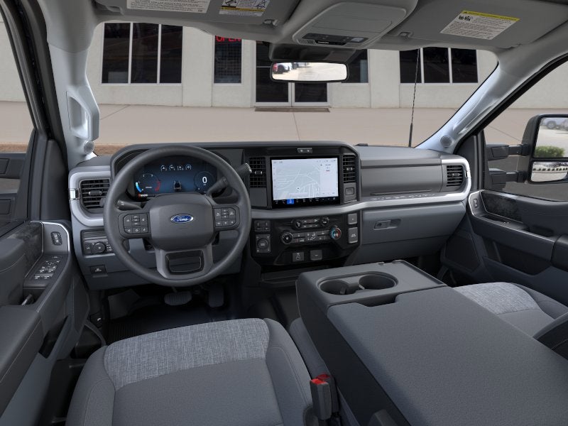 2026 Ford Super Duty F-350 SRW XLT