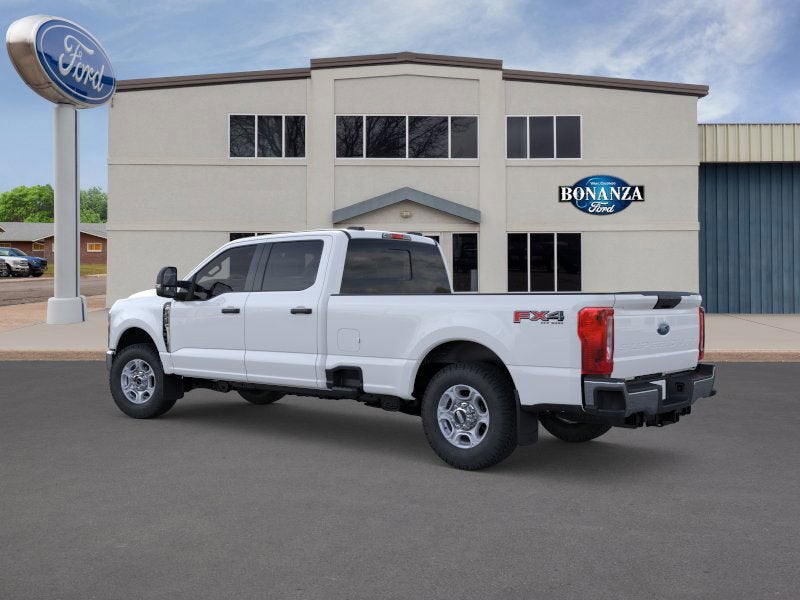 2026 Ford Super Duty F-350 SRW XLT