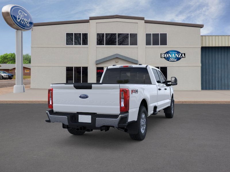 2026 Ford Super Duty F-350 SRW XLT