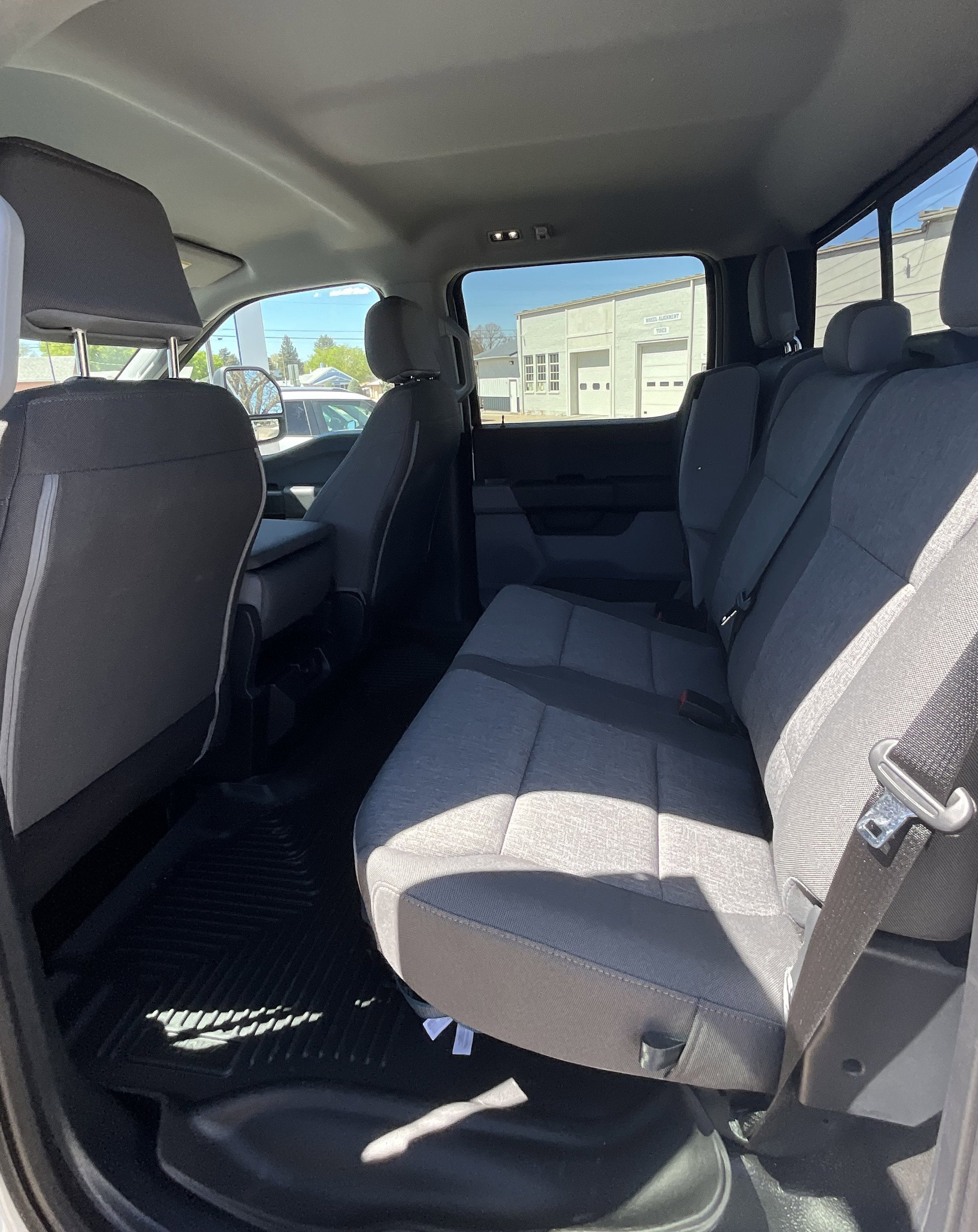 2025 Ford Super Duty F-350 SRW XL