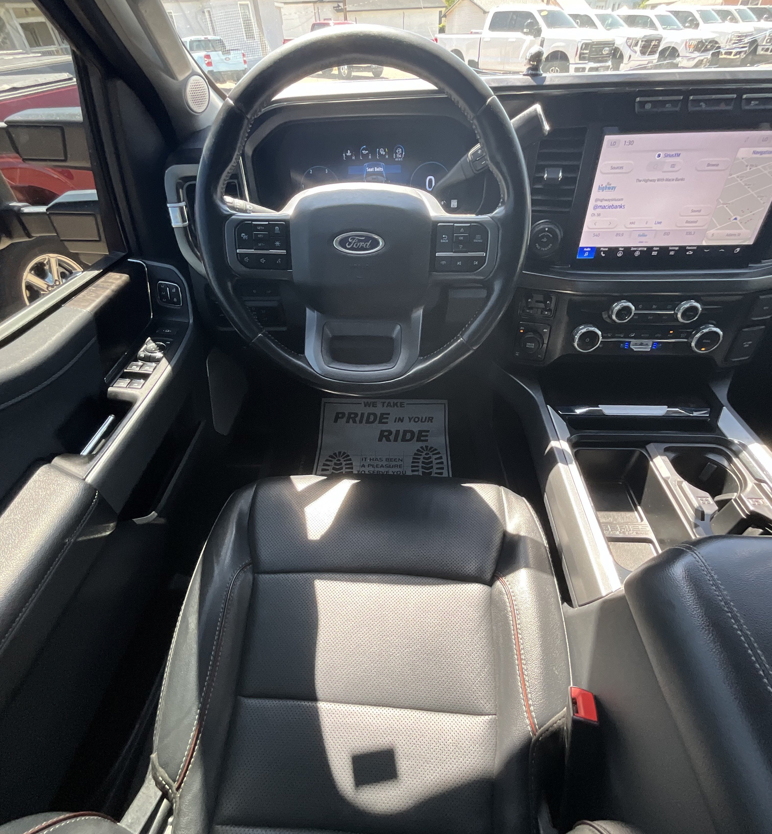 2023 Ford Super Duty F-350 SRW LARIAT