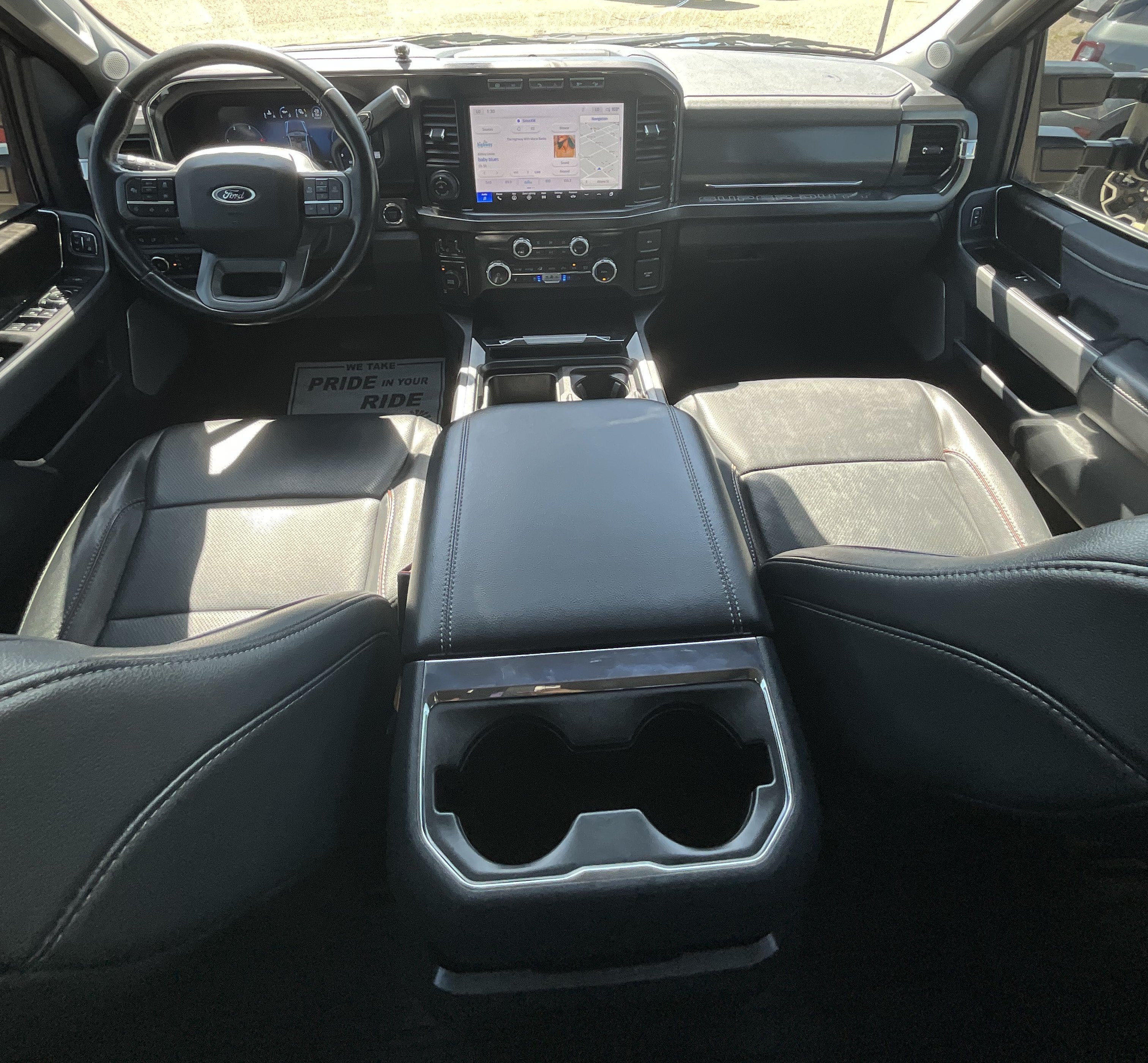 2023 Ford Super Duty F-350 SRW LARIAT