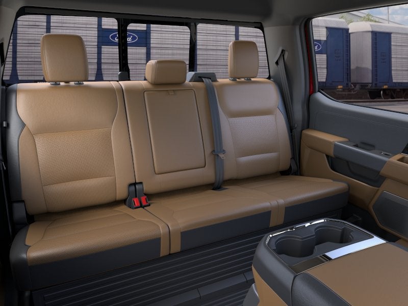 2026 Ford Super Duty F-450 DRW LARIAT
