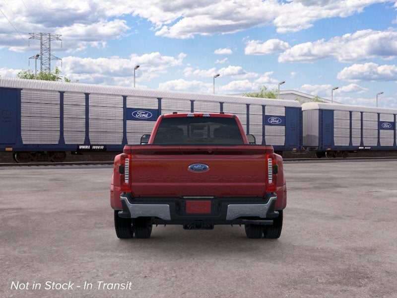 2026 Ford Super Duty F-450 DRW LARIAT