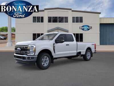 2026 Ford Super Duty F-350 SRW XLT