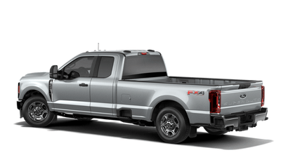 2027 Ford Super Duty F-350 SRW XLT