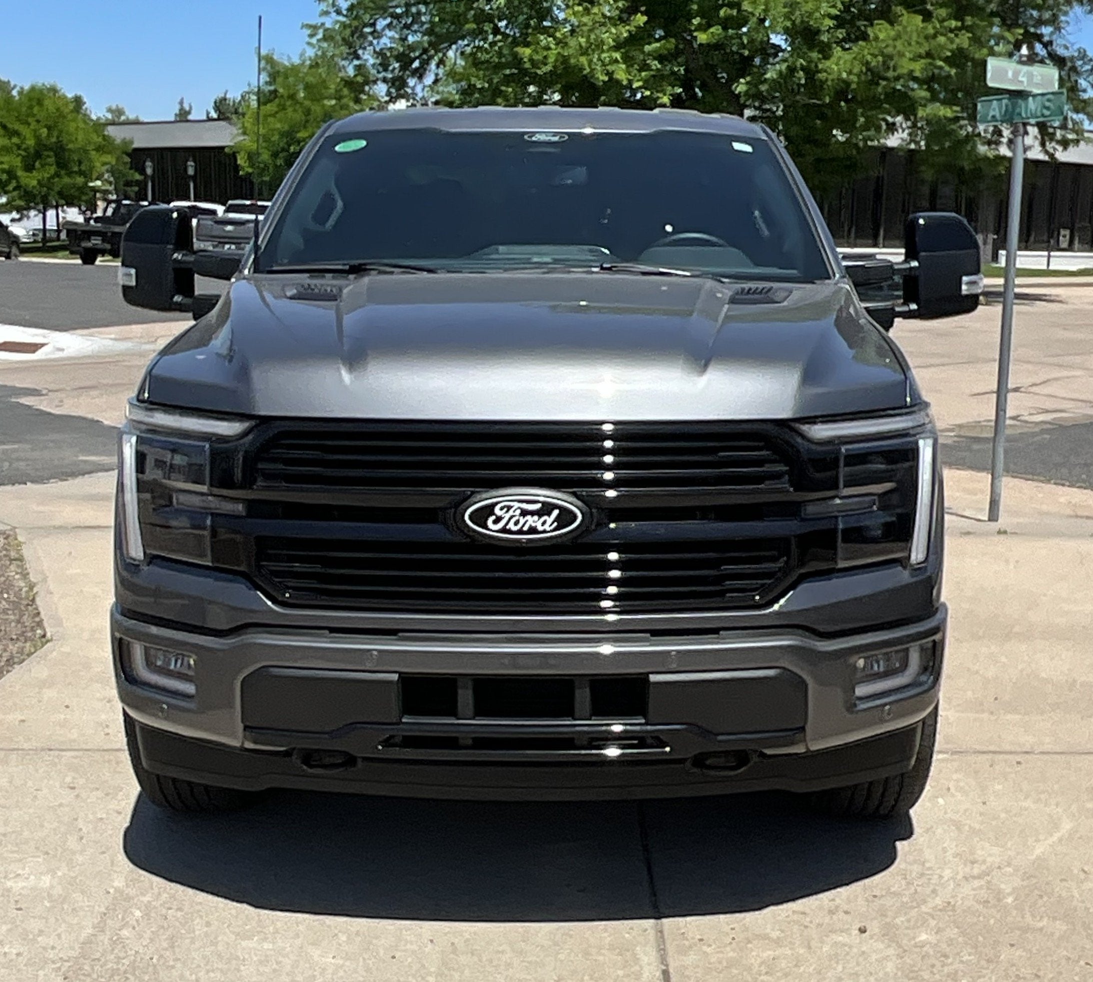 2025 Ford F-150 Platinum