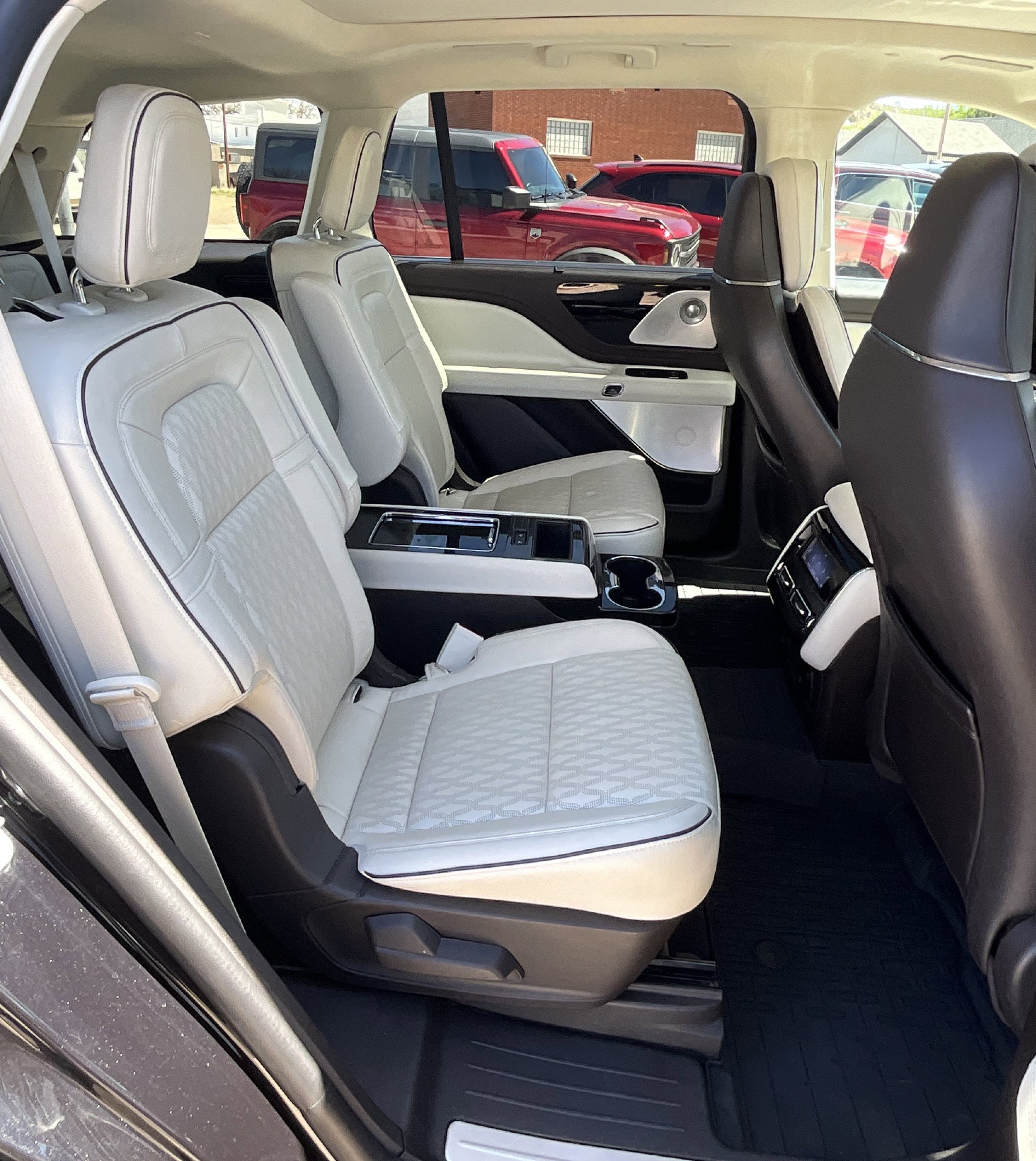 2023 Lincoln Aviator Black Label