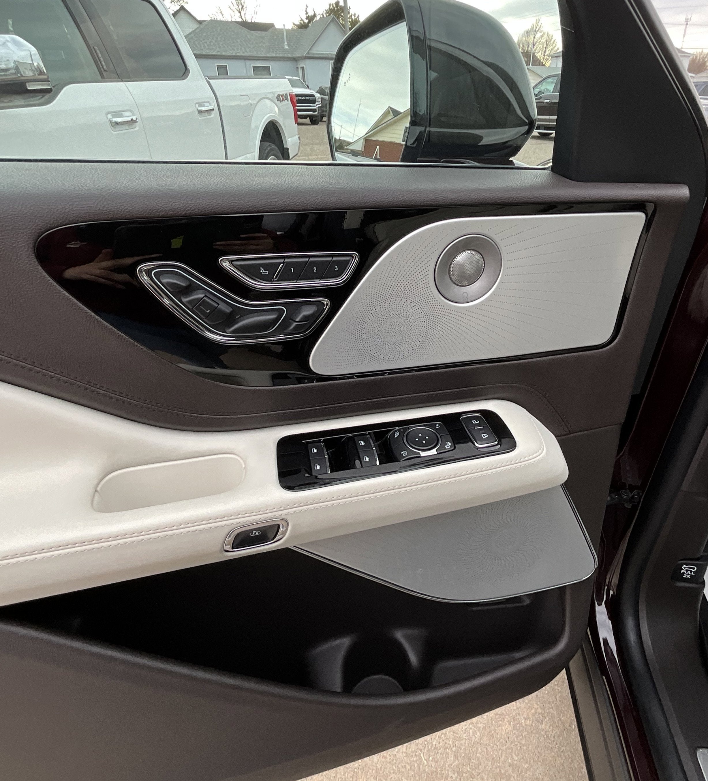 2023 Lincoln Aviator Black Label