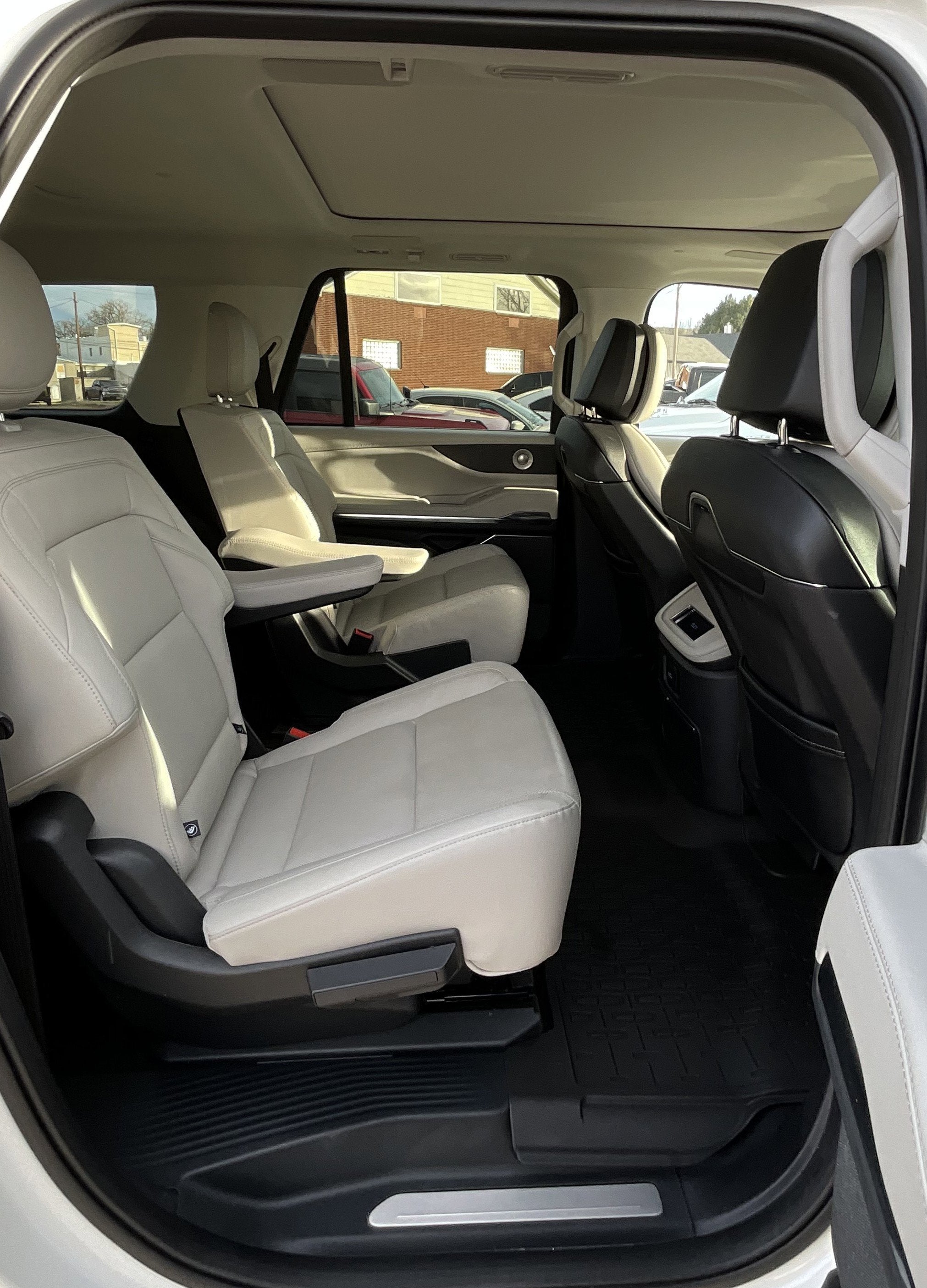 2025 Lincoln Navigator L Reserve